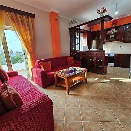 Διαμέρισμα Alban Εξαμίλιο