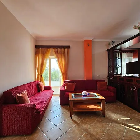 Alban Apartment *