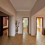 Alban Apartmán *