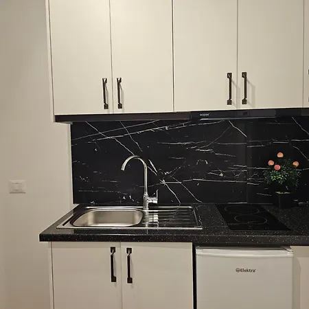 Alban Apartment *